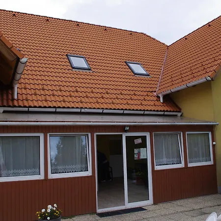 Vendégház Hóvirág Panzió Porva