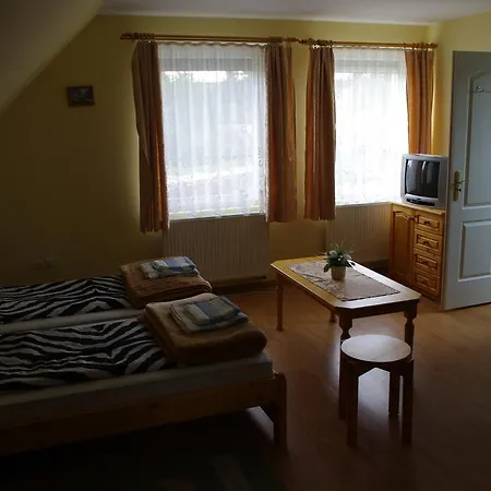 Hóvirág Panzió