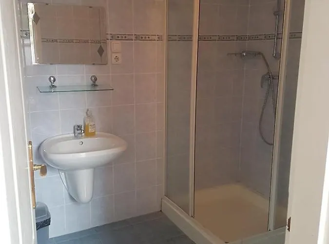 Hovirag Panzio 3* Porva